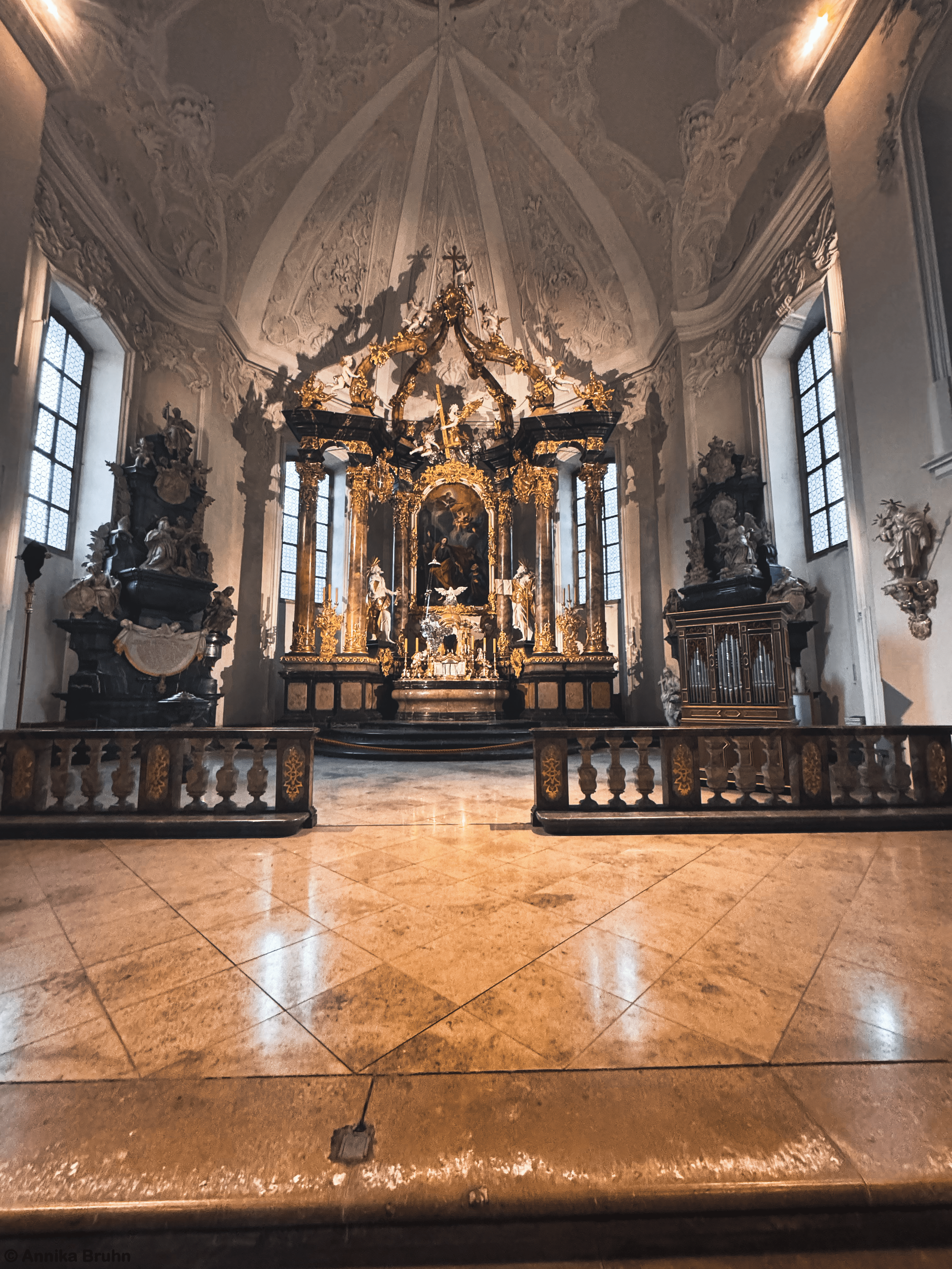 Altar der St. Peter Kirche